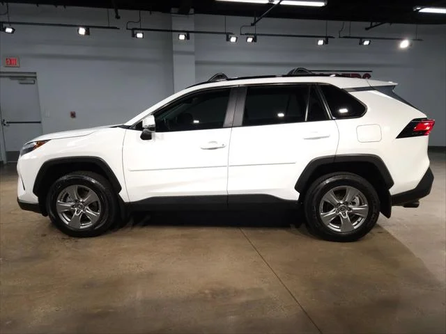 Certified Used 2025 ICE CAP Toyota  image 4