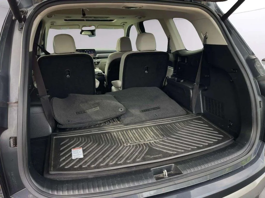 Certified Used 2024 Gravity Gray Kia EX image 22