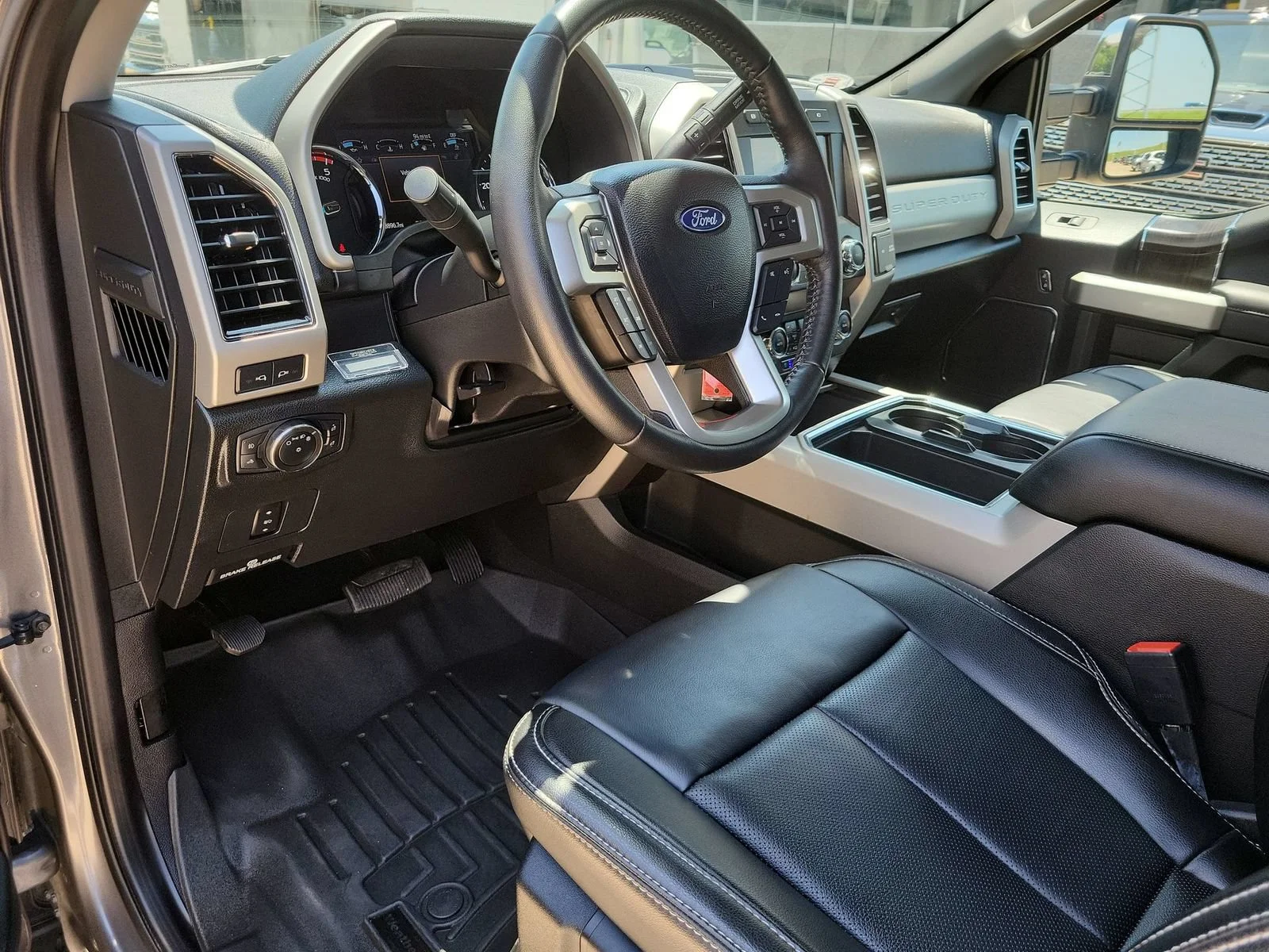 Used 2021 Gray Ford XL image 10