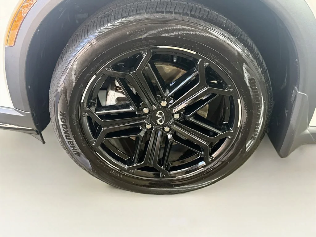 Certified Used 2027 White INFINITI SPORT image 45