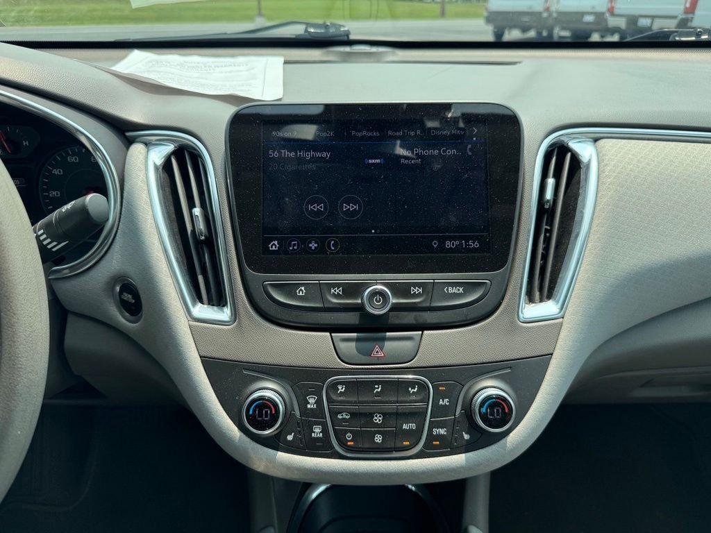 Used 2019 Summit White Chevrolet LT image 20