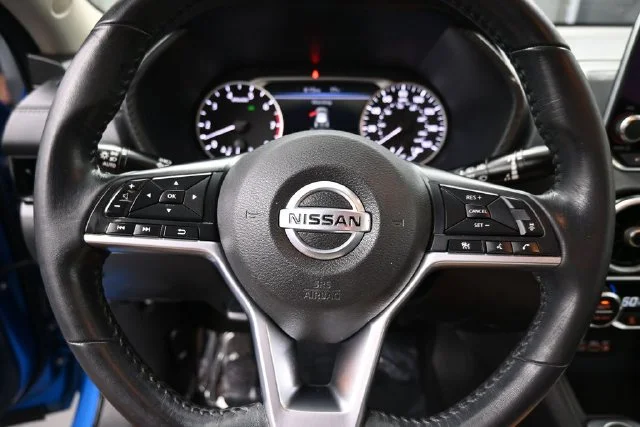 Used 2020 Blue Nissan SV image 24