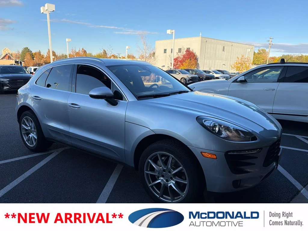 2018 Porsche Macan S AWD photo