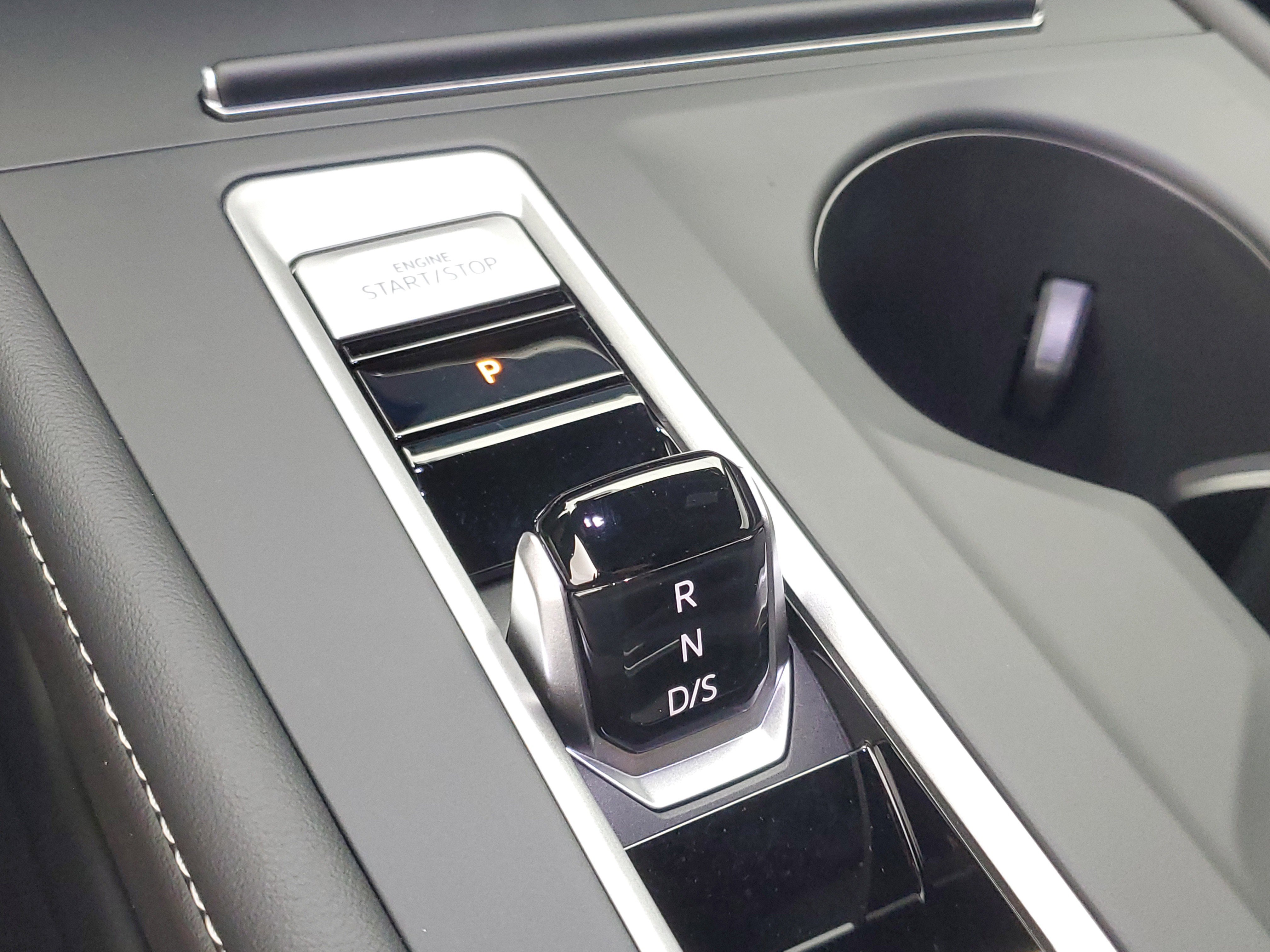 2026 Volkswagen Atlas Cross Sport SE - Photo 29