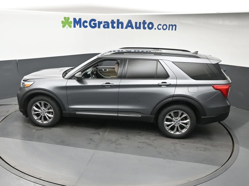 Used 2023 Gray Ford XLT image 25