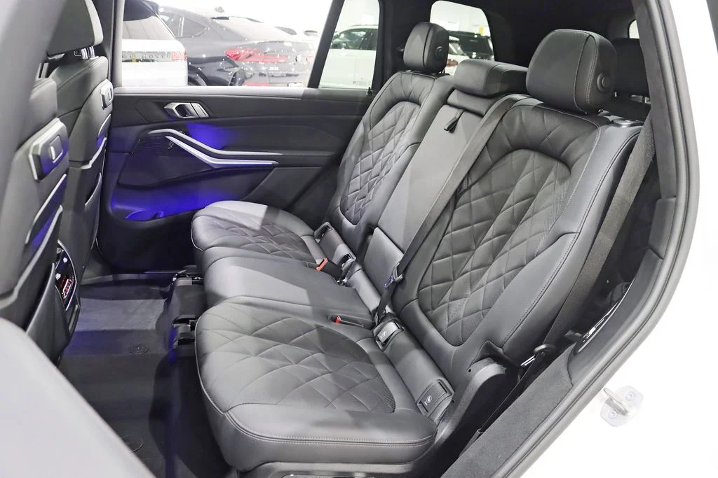 2023 BMW X7 40i - Photo 29
