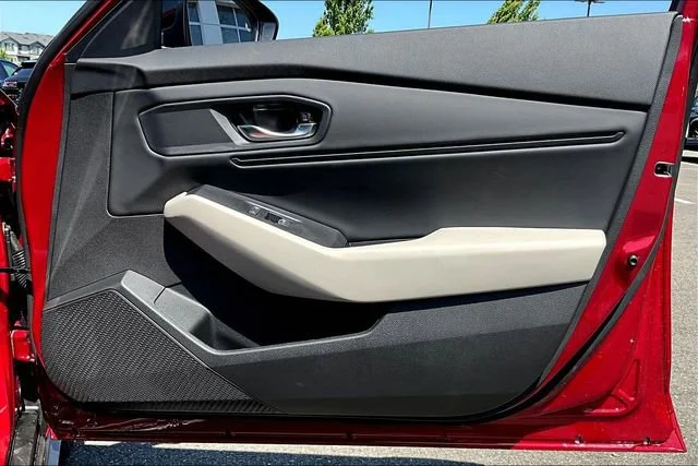 2025 Honda Accord SE - Photo 27