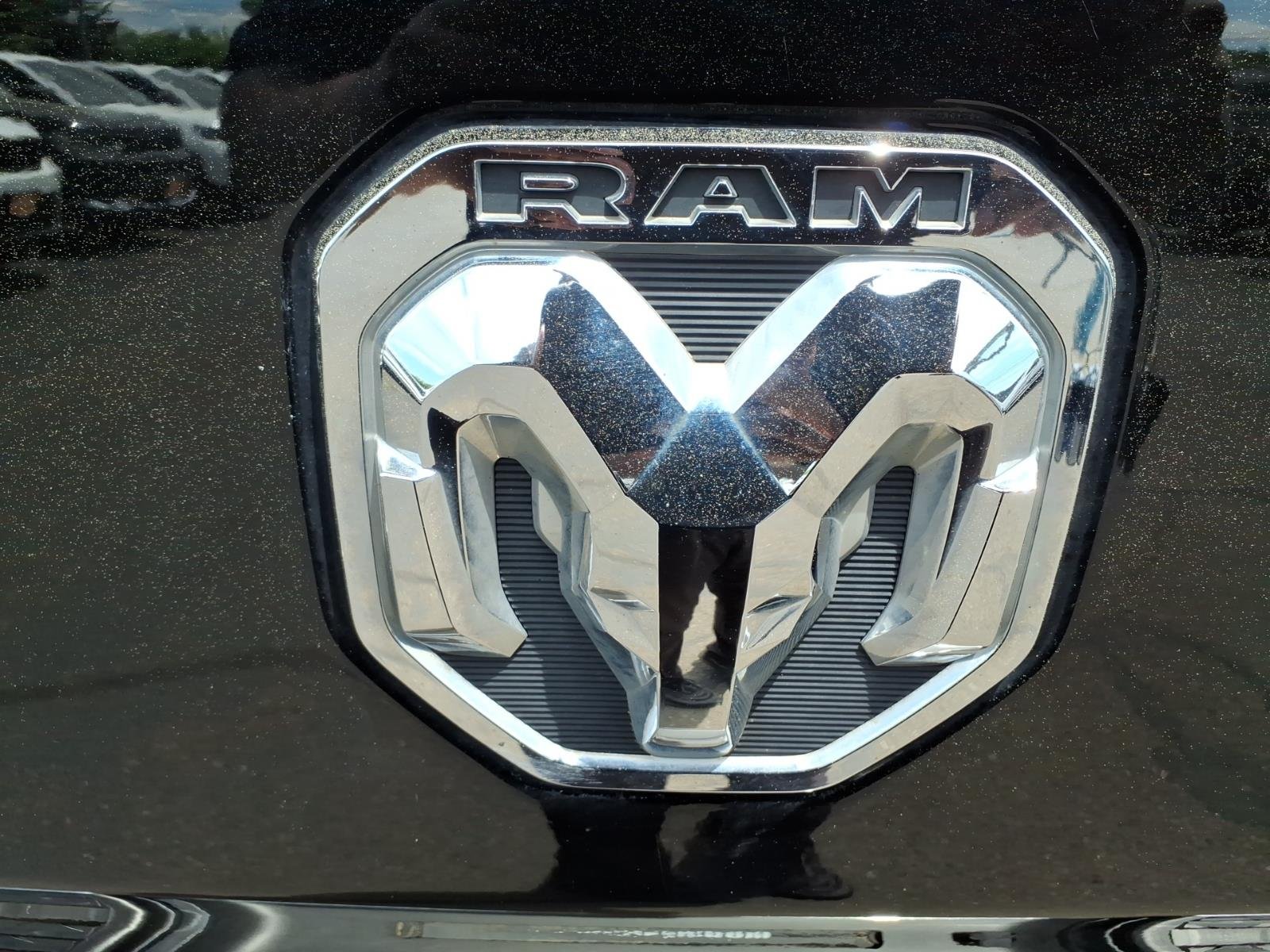 Certified Used 2023 Black Ram Big Horn/Lone Star image 15