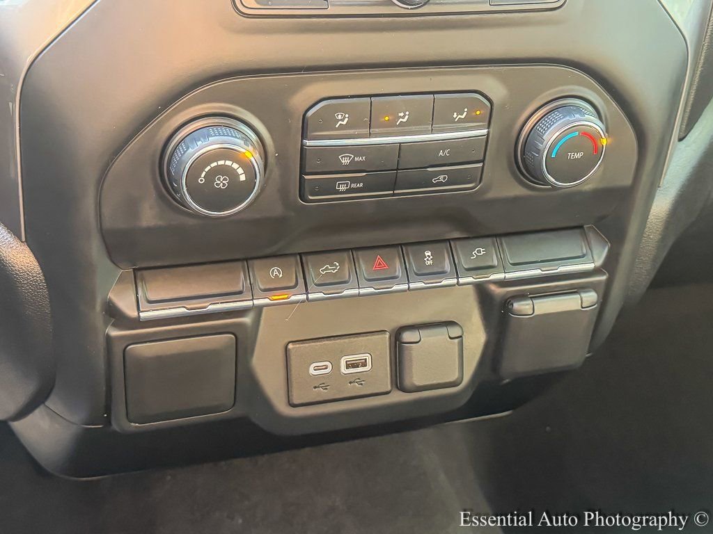 2021 CHEVROLET SILVERADO - Image 22