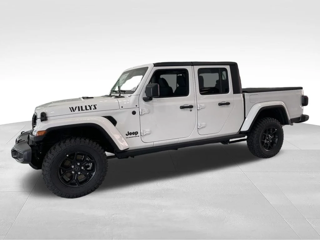 2025 Jeep Gladiator Willys - Photo 11