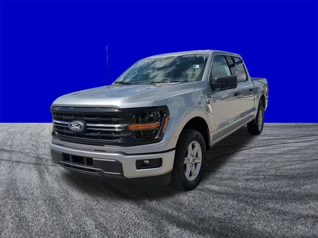 New 2026 Silver Ford XLT image 8