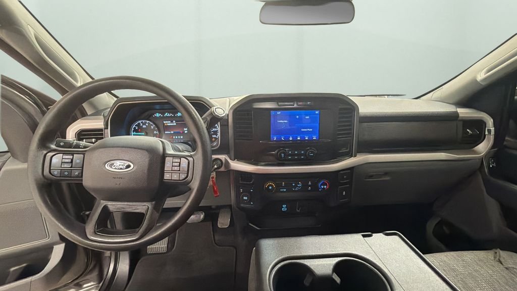 Used 2023 Gray Ford XLT image 10