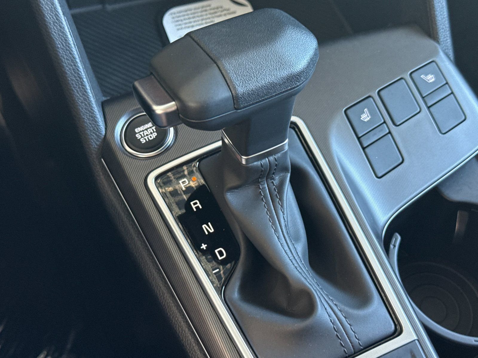 New 2026 Glacial White Pearl Kia EX image 23