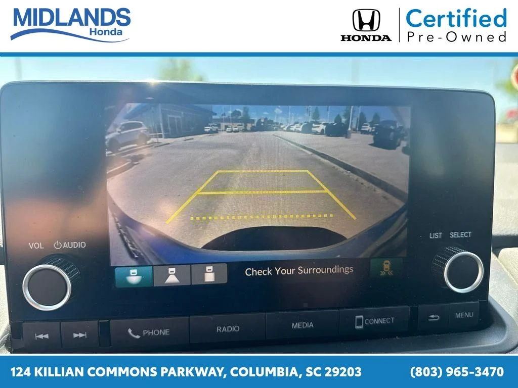 Certified Used 2025 Solar Silver Metallic Honda SE image 23
