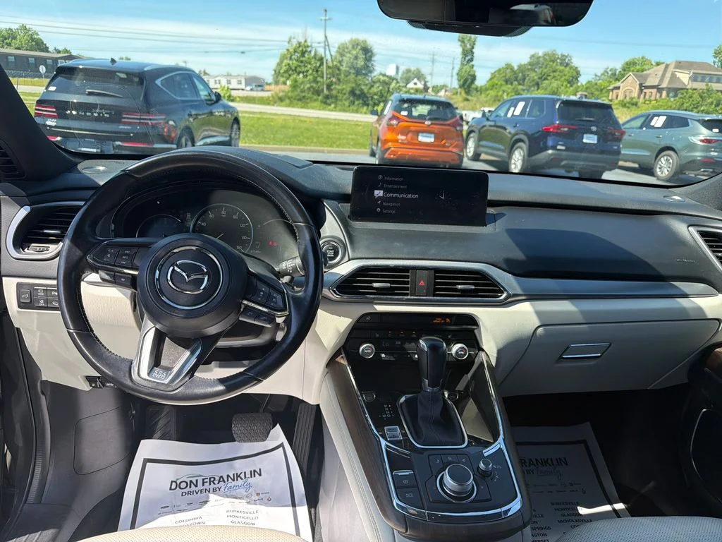 Used 2023 Gray Mazda Signature image 12