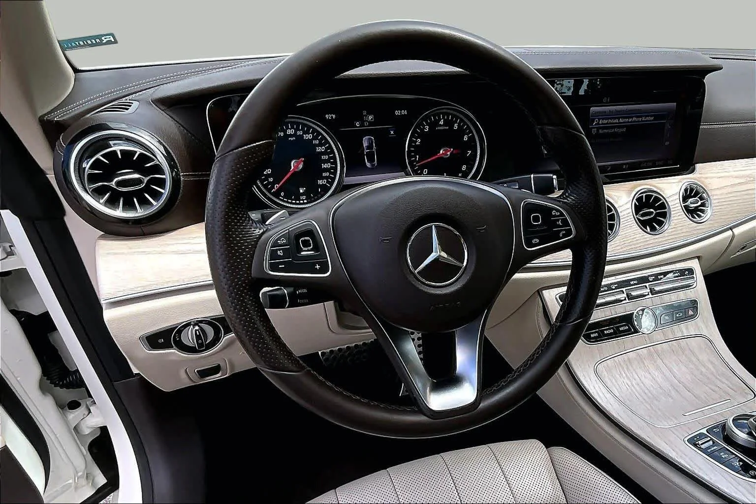 Used 2018 designo Diamond White Mercedes-Benz E 400 image 6