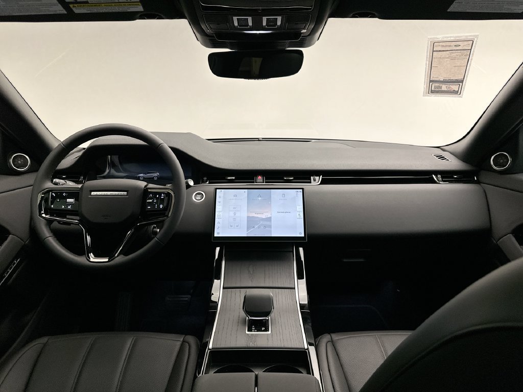 Used 2026 Fuji White Land Rover S image 8