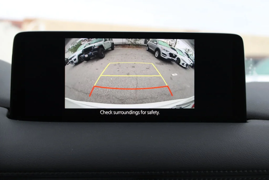 Used 2021 White Mazda Grand Touring image 23