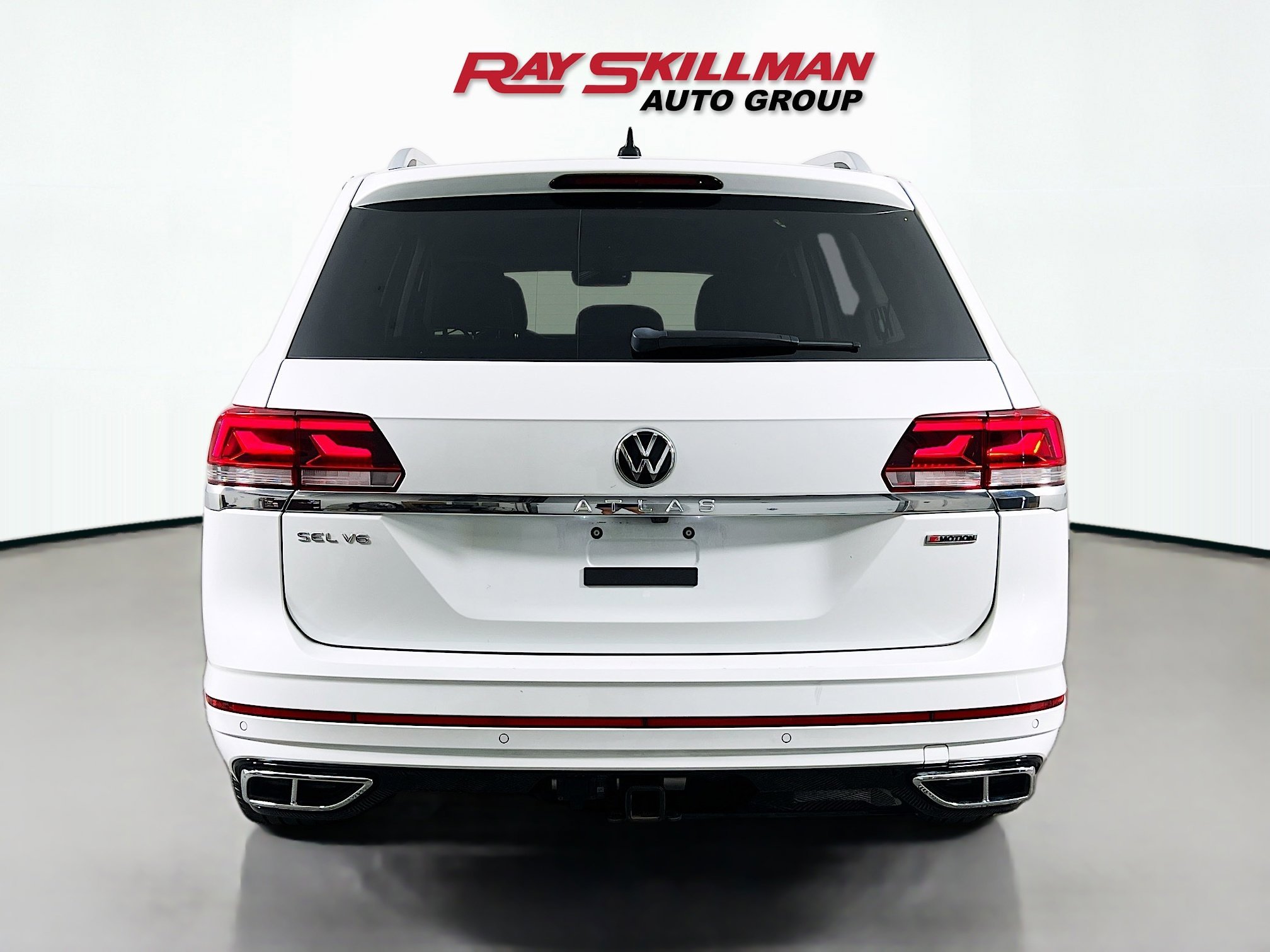 Used 2022 White Volkswagen 3.6L V6 SEL PRE image 6