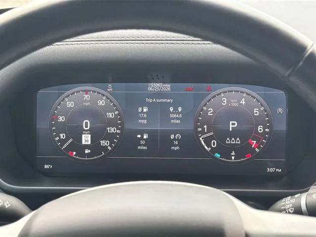 Used 2021 Gray Land Rover X-Dynamic SE image 12