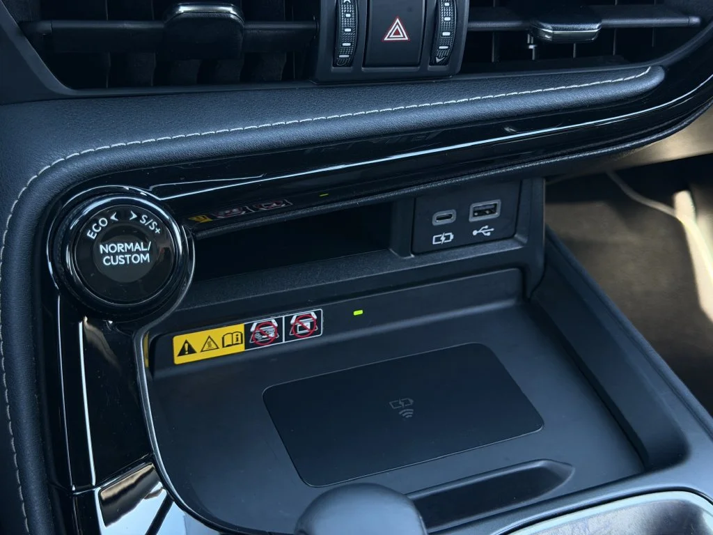 Used 2024 Gray Lexus 350 F SPORT Handling image 21