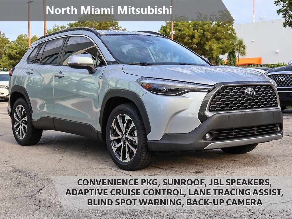 2023 Toyota Corolla Cross XLE