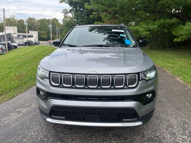 Certified Used 2022 Billet Silver Metallic Jeep Limited image 8