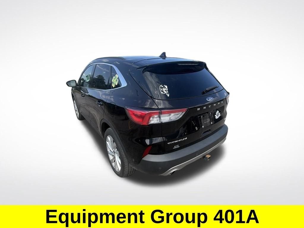 Used 2022 Black Metallic Ford Titanium image 3