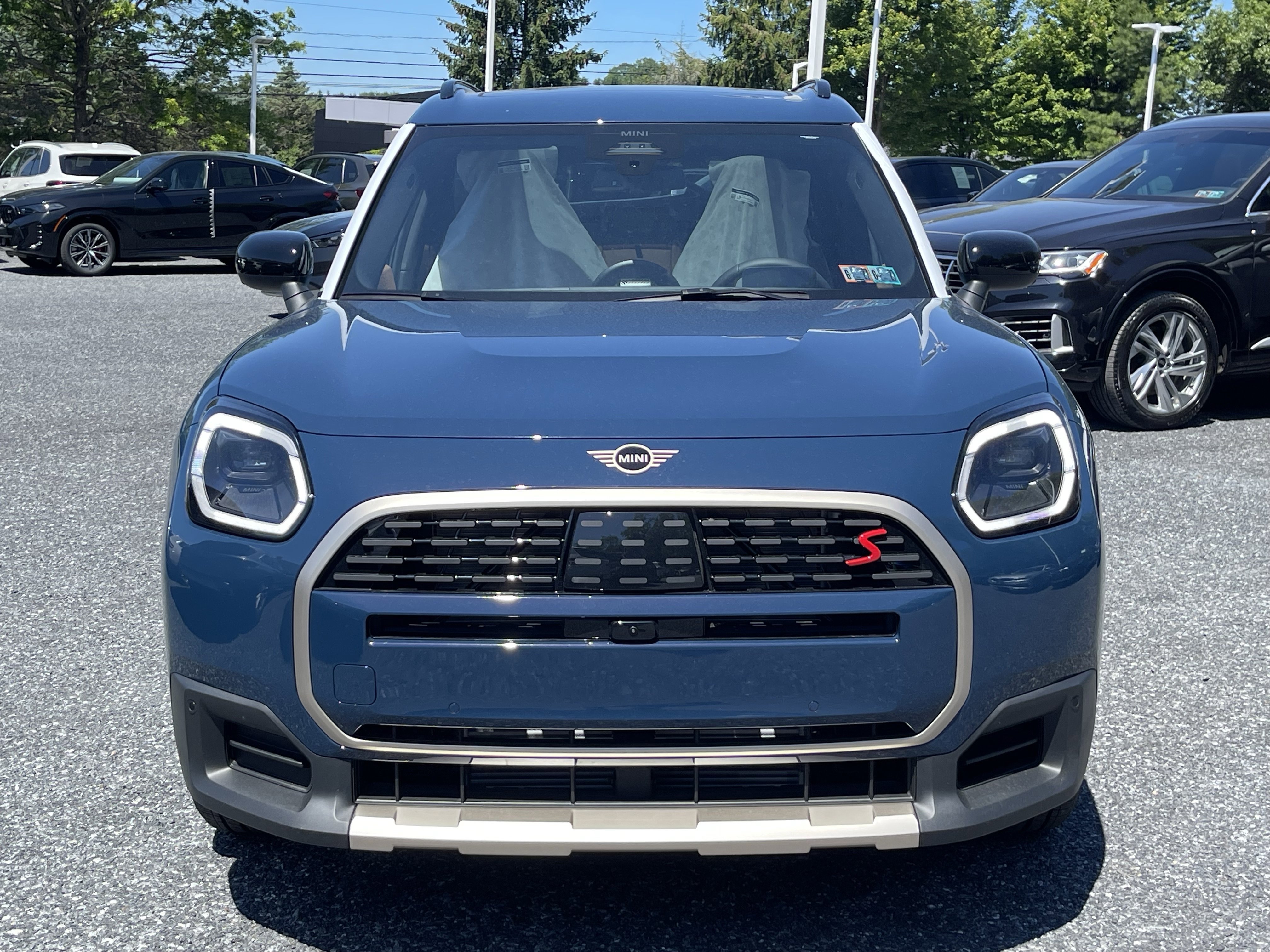 New 2027  MINI Iconic image 2