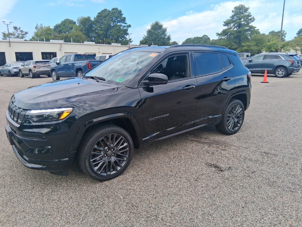 Used 2022 Black Jeep High Altitude image 1