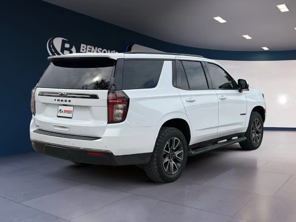 Used 2022 White Chevrolet Z71 image 5