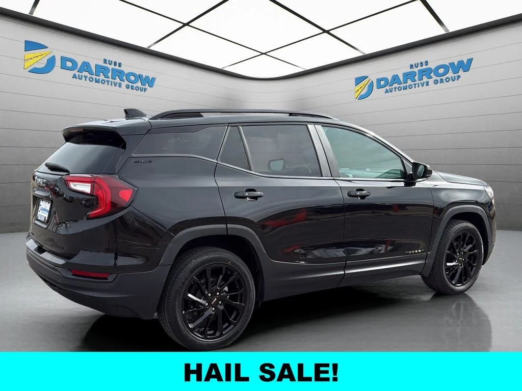 Used 2023 Black GMC SLE image 5