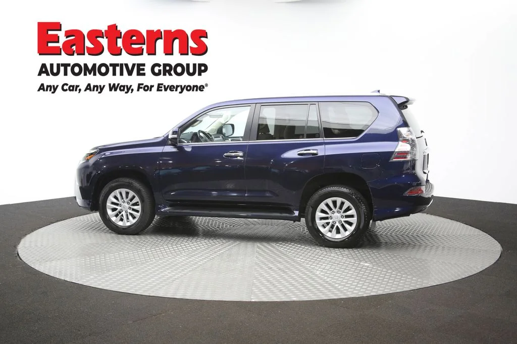 Used 2021 Blue Lexus 460 image 66