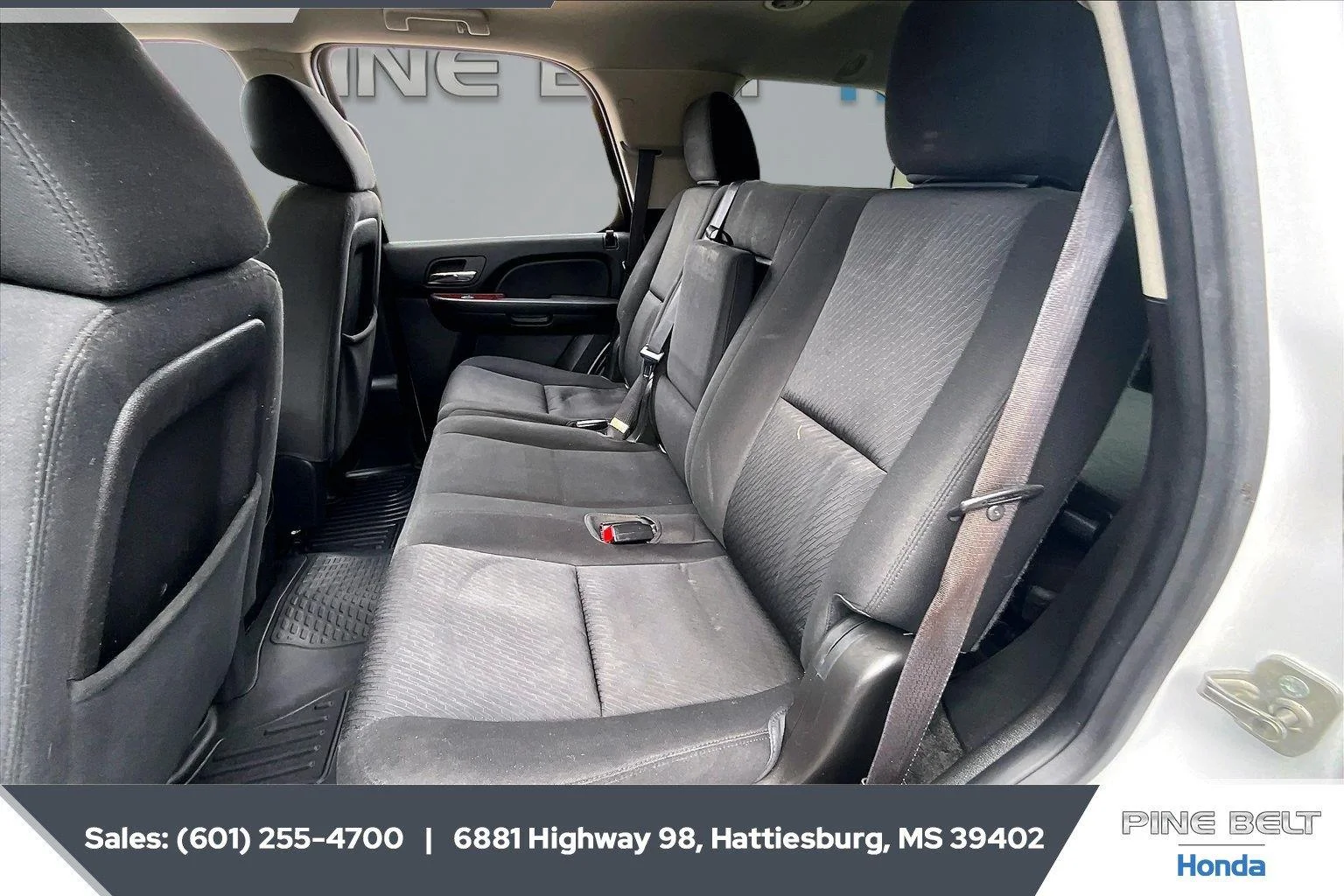 Used 2013 Summit White Chevrolet LS image 19