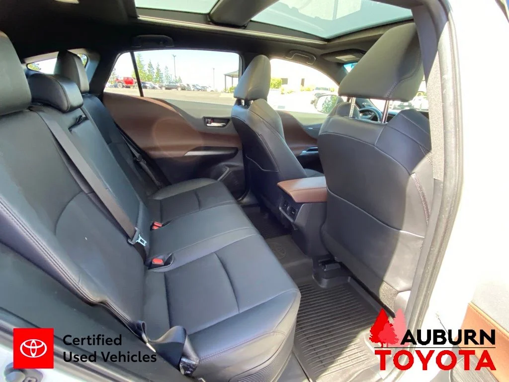 Certified Used 2021 Blizzard Pearl Toyota Limited image 19