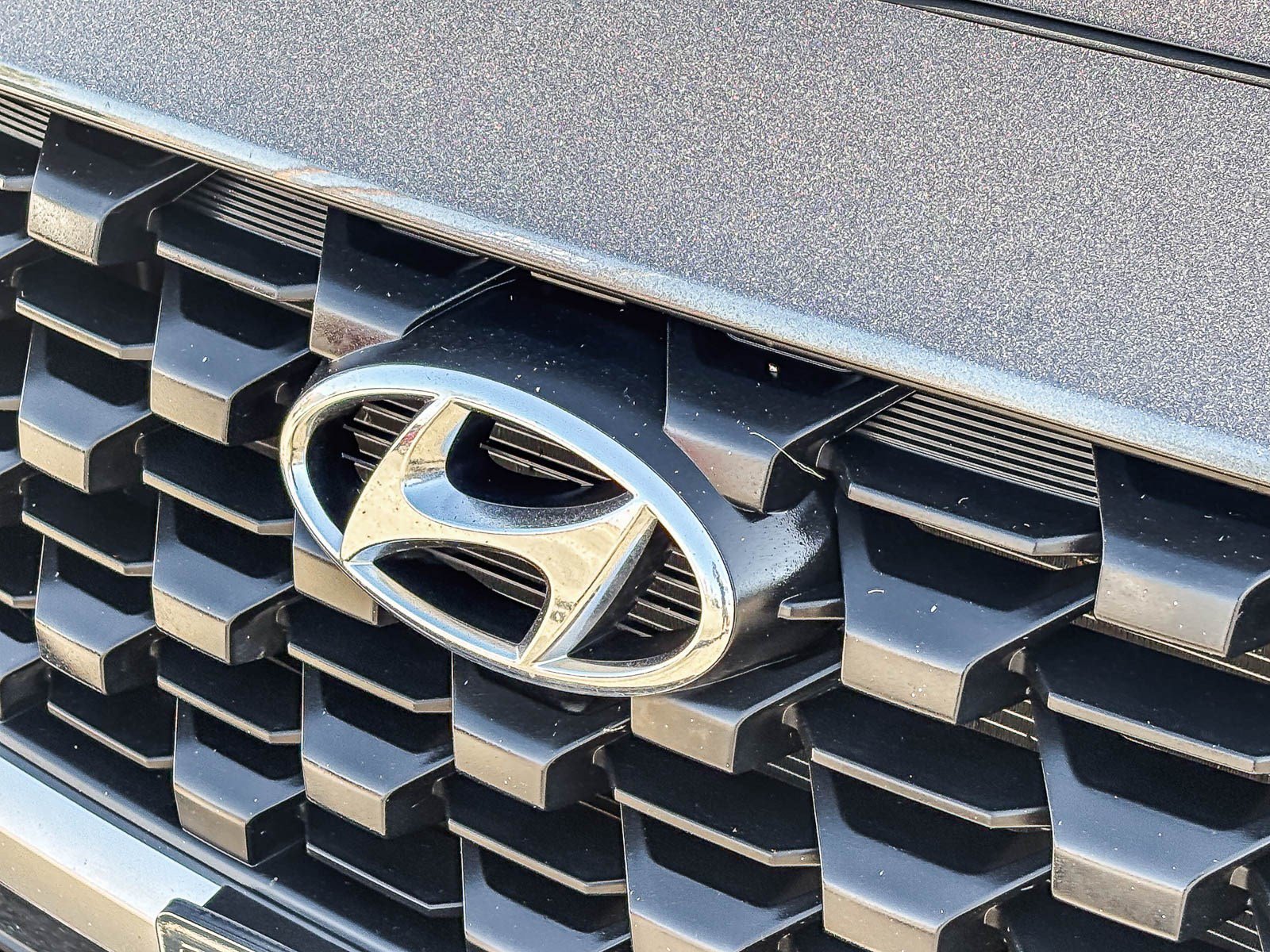Used 2023 Portofino Gray Hyundai SEL image 10