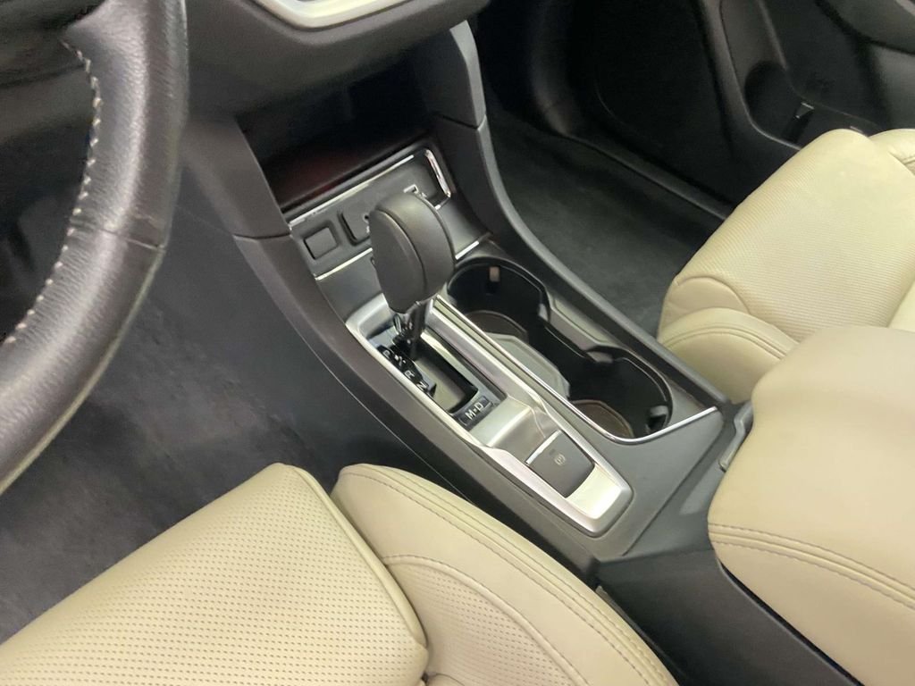 Used 2024 White Subaru Limited image 20