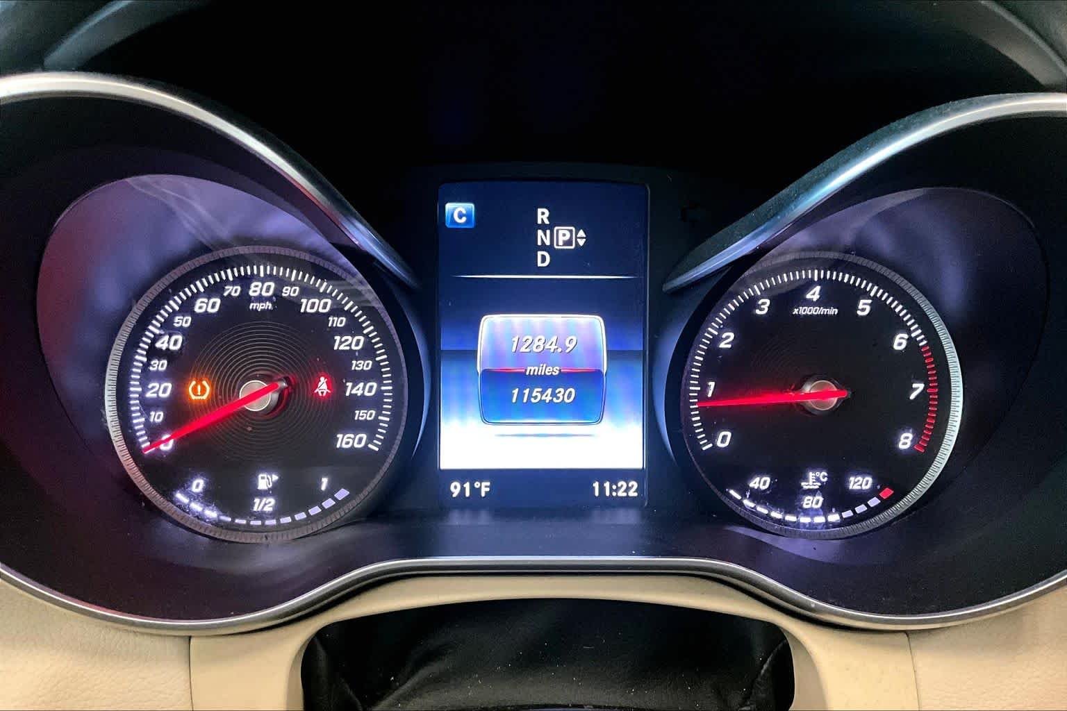Used 2015 Black Mercedes-Benz C 300 image 25