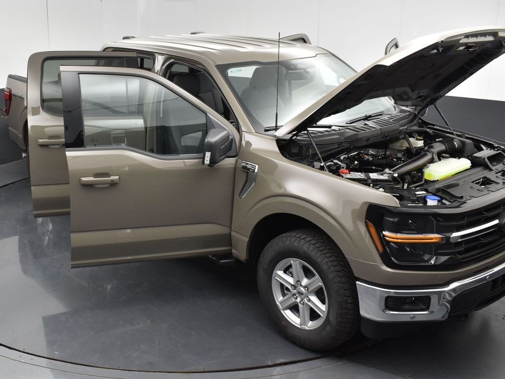 New 2026 Marsh Gray Ford XLT image 34