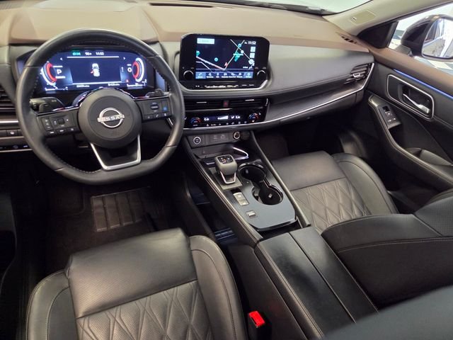 Used 2023 Gray Nissan Platinum image 14