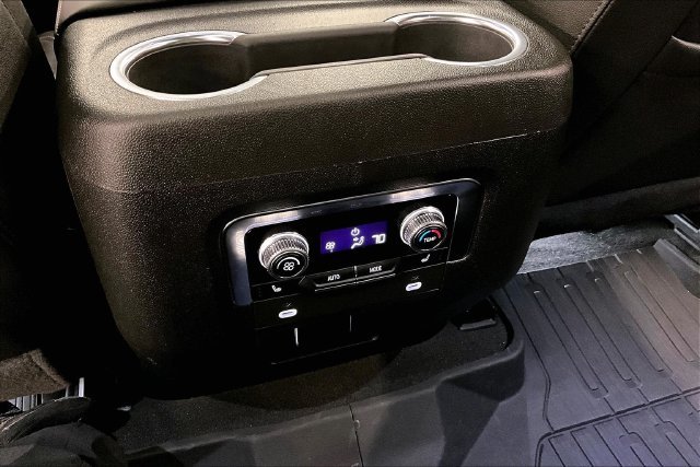 Used 2024 Onyx Black GMC AT4 image 34