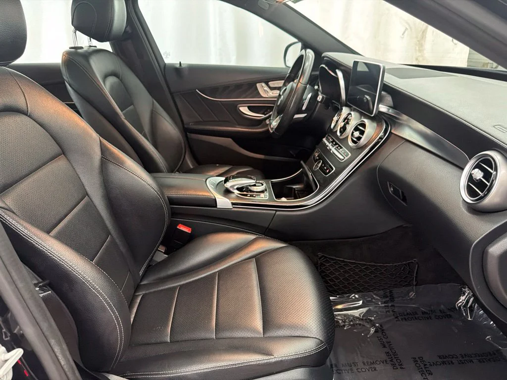 Used 2015 Black Mercedes-Benz C 400 image 30