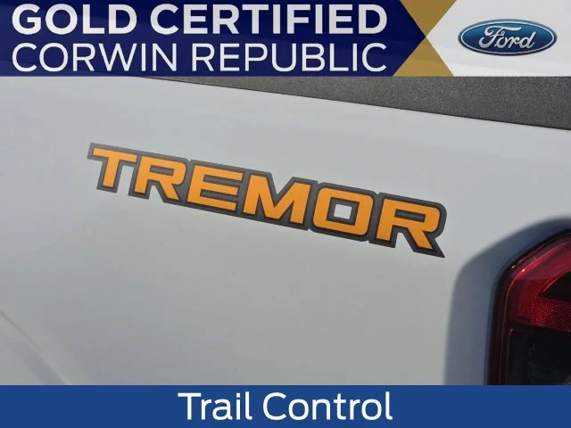 Certified Used 2024 Oxford White Ford XLT image 10