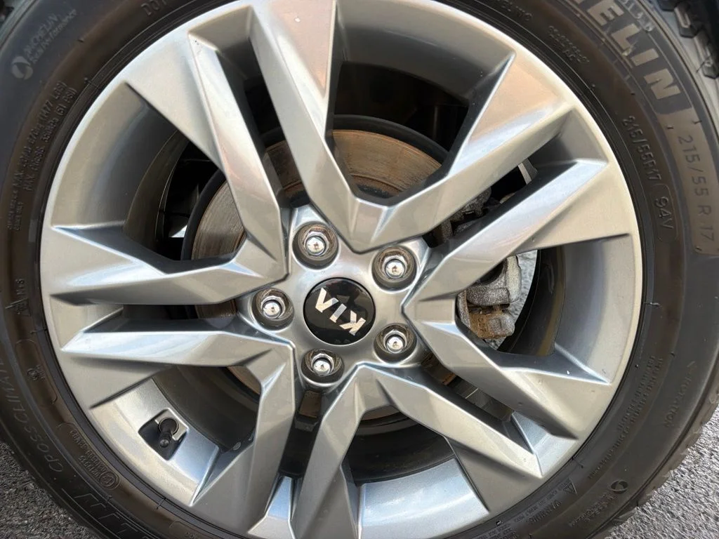 Certified Used 2021 Cherry Black Kia S image 53