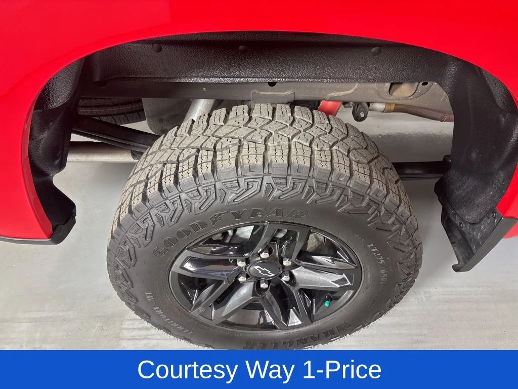 Used 2024 Red Chevrolet LT Trail Boss image 13
