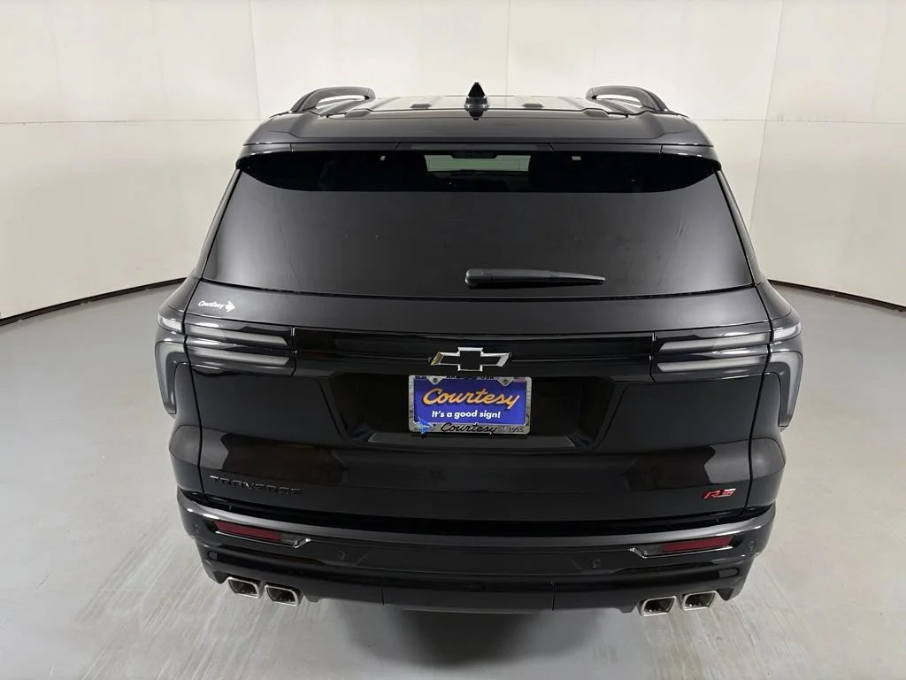 2027 Chevrolet Traverse RS - Photo 8