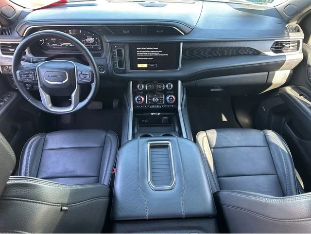 2023 GMC Yukon Denali - Photo 27