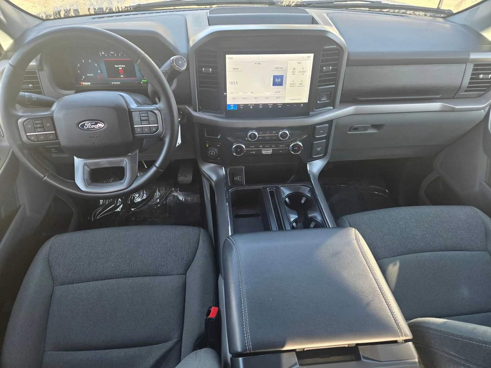 Used 2025  Ford XLT image 9
