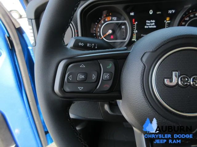 New 2026 Hydro Blue Pearl-Coat Exterior Paint Jeep Rubicon image 9