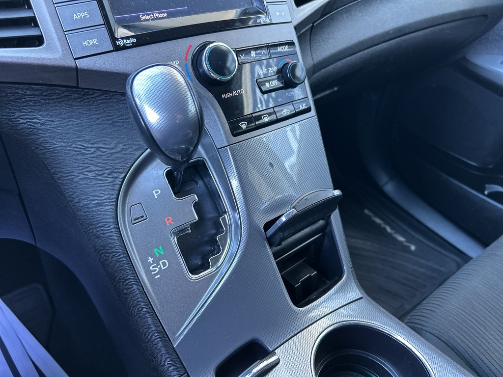 Used 2015 Celestial Silver Metallic Toyota LE image 19